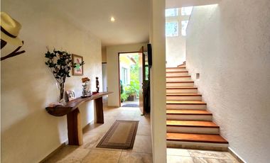 CASA EN RENTA EN AVNDARO VALLE DE BRAVO