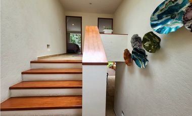 CASA EN RENTA EN AVNDARO VALLE DE BRAVO