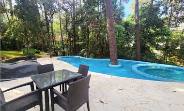 CASA EN RENTA EN AVNDARO VALLE DE BRAVO