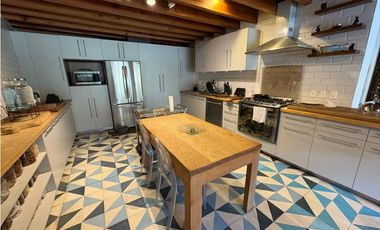 Casa en Renta y Venta en Avándaro Valle de Bravo