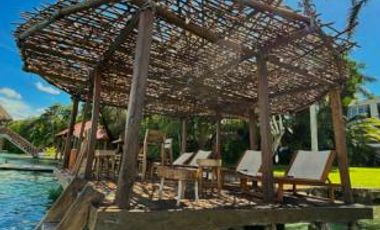Villa Patos: Complejo vacacional frente a la laguna de Xul-Ha con 6 villas y muelle privado