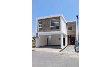 Hermosa casa totalmente nueva en Alamo sur (oportunidad)