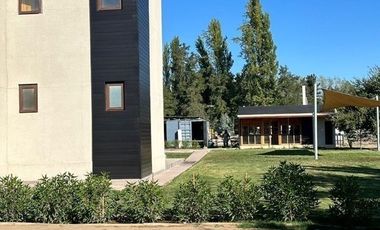 Venta de casa nueva en condominio Pirque sector Los Silos