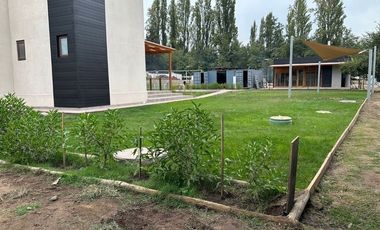 Venta de casa nueva en condominio Pirque sector Los Silos