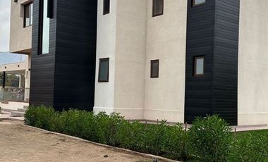 Venta de casa nueva en condominio Pirque sector Los Silos