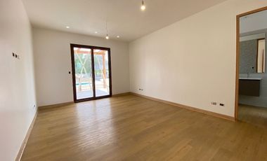 Venta de casa nueva en condominio Pirque sector Los Silos