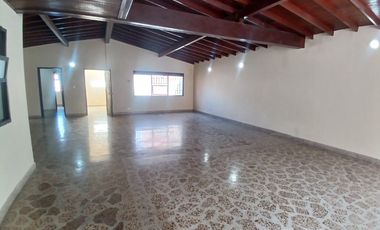 🏡 OFICINA EN ARRIENDO UBICADA EN MEDELLÍN SECTOR LAURELES