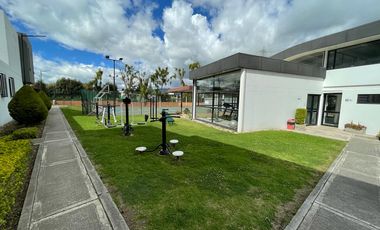 Renta - Exclusiva Casa De 2 Niveles en Cota, Cundinamarca
