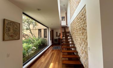 Venta de espectacular casa en conjunto Casa de Campo, La Calera.