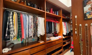 Venta de espectacular casa en conjunto Casa de Campo, La Calera.