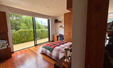 Venta de espectacular casa en conjunto Casa de Campo, La Calera.