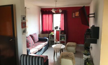 VENTA Departamento 4 dormitorios, Allen.