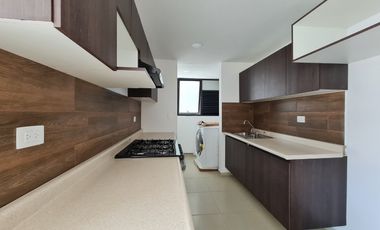 Renta de Departamento en Aldara Condos completamente de 3 recámaras