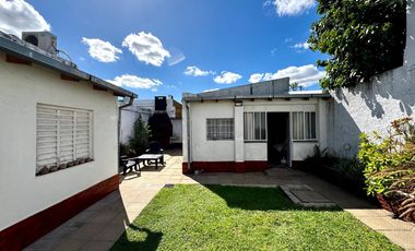 Casa tres ambientes, calle Santa Fe 1225, San Antonio de Padua Norte
