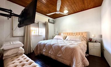Casa tres ambientes, calle Santa Fe 1225, San Antonio de Padua Norte