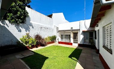 Casa tres ambientes, calle Santa Fe 1225, San Antonio de Padua Norte