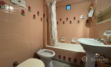 AMPLIO DEPTO DE 2 AMBIENTES EN EXCELENTE UBICACIÓN