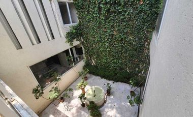 VENTA CASA en CALLE CERRADA  LOMAS VIRREYES (R)