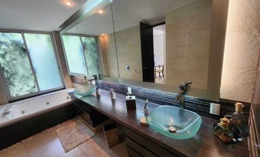 VENTA CASA en CALLE CERRADA  LOMAS VIRREYES (R)