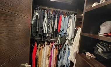 VENTA CASA en CALLE CERRADA  LOMAS VIRREYES (R)