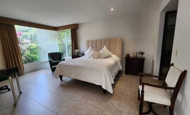 VENTA CASA en CALLE CERRADA  LOMAS VIRREYES (R)