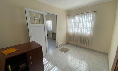 Galpón en  Venta