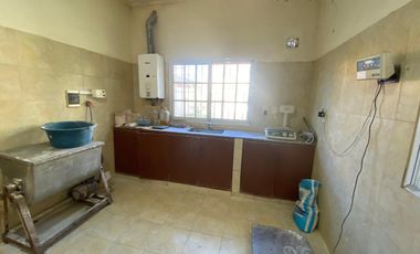 Galpón en  Venta