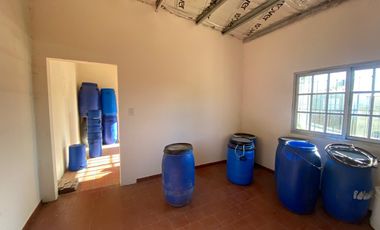 Galpón en  Venta