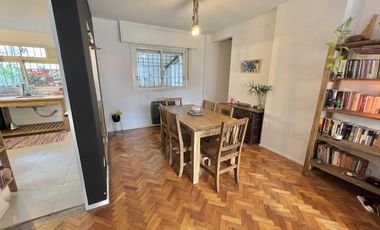 Impecable departamento en venta con TERRAZA y PATIO  PRIVADO!!