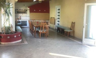 Casa de tres dormitorios en Punta Lara