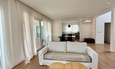 Casa en Alquiler a la Laguna  Amoblada Puertos del Lago