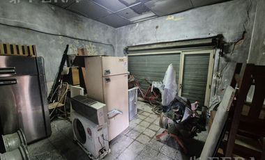 Venta de Casa 4 ambientes con Patio y Parrilla en Bernal Oeste
