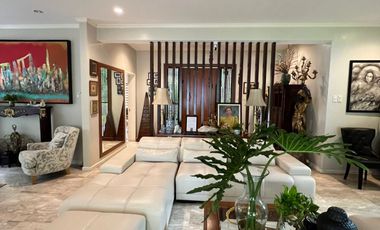 FOR SALE: House and Lot in Ayala Alabang Village, Muntinlupa City