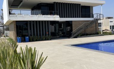Terreno en Venta en Valle Imperial - Maples Uno Lote 17