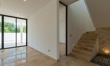 Casa en renta en el Yucatán Country Club