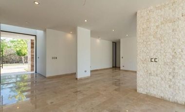 Casa en renta en el Yucatán Country Club