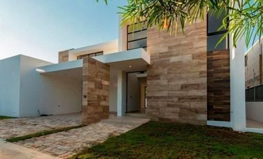 Casa en renta en el Yucatán Country Club