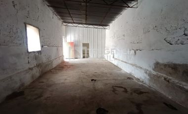 BODEGA EN RENTA UBICADA EN HUEXOTLA
