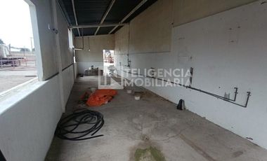 BODEGA EN RENTA UBICADA EN HUEXOTLA