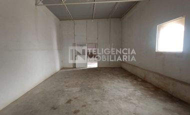 BODEGA EN RENTA UBICADA EN HUEXOTLA