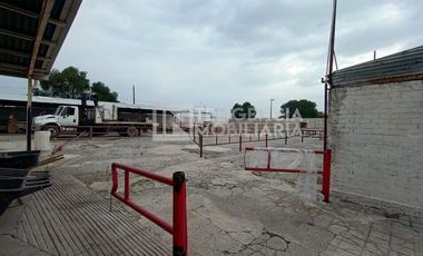 BODEGA EN RENTA UBICADA EN HUEXOTLA