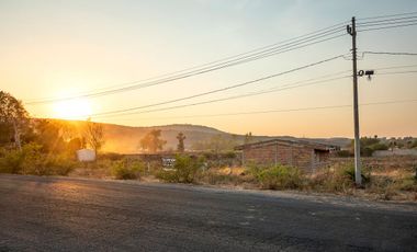 Terreno a unos metros de carretera a Chapala