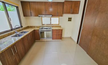 Casa · Renta · Arbolada · 2 Recámaras con Estudio · Huayacan