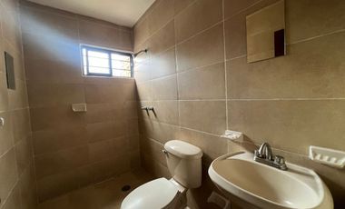 CASA EN VENTA EN AV OBSERVATORIO