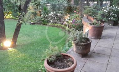 Venta de casa tipo ingles en Condado de Sayavedra