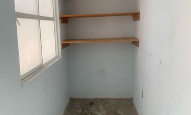 SE VENDE CASA EN IZTAPALAPA.