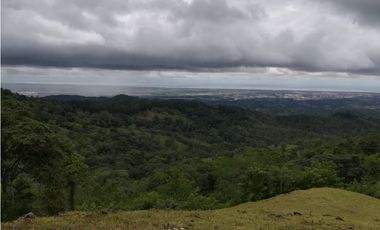 Terreno en venta de 2817 Mts2 Cerro Azul-Panamá (DR)