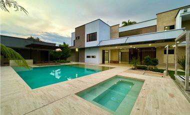 Casa campestre lujosa y monumental