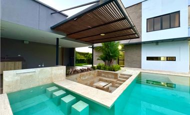 Casa campestre lujosa y monumental