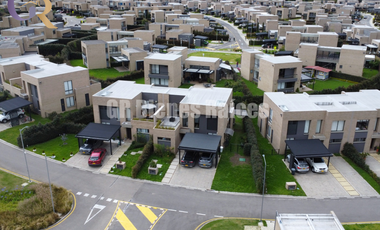 Venta Casa Ponte Verdi Cota Cundinamarca